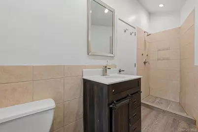 9 Desmond Avenue, Bronxville, NY 10708 - Photo 13
