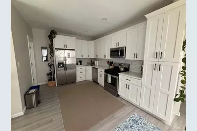 412 W Hudson Street, Long Beach, NY 11561 - Photo 5