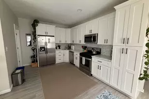 412 W Hudson St, Long Beach, NY 11561 - Photo 5