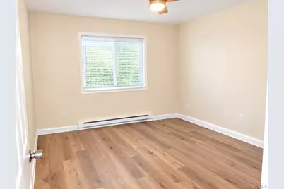 506 Alden Court N, Saint James, NY 11780 - Photo 5