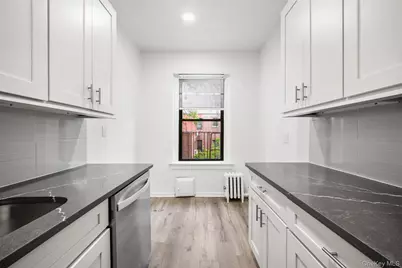 663 Locust Street #5-D, Fleetwood, NY 10552 - Photo 5