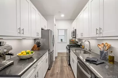 663 Locust Street #5-D, Fleetwood, NY 10552 - Photo 3