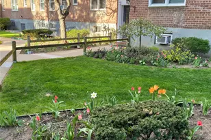 22 Mulford Pl, Hempstead, NY 11550 - Photo 7