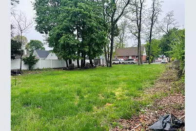 224 Park Avenue, Roosevelt, NY 11575 - Photo 9