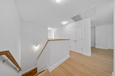 343 Soundview Lane, College Point, NY 11356 - Photo 33