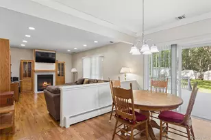 22 Jerusalem Hollow Rd, Manorville, NY 11949 - Photo 9