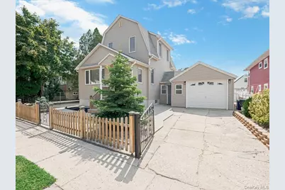 66 Fairmount Street, Valley Stream, NY 11580 - Photo 3