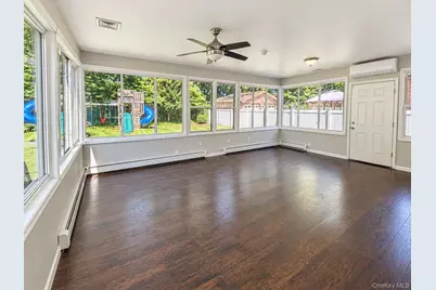 21757 77th Avenue, Oakland Gardens, NY 11364 - Photo 9