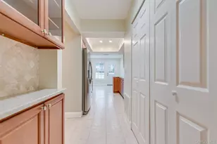 102 Glen Wy, Syosset, NY 11791 - Photo 3