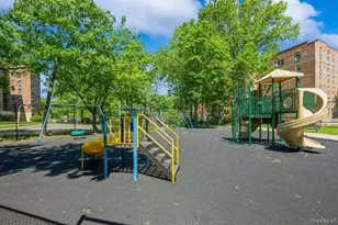 18-50 211th St, Bayside, NY 11360 - Photo 3