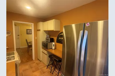 18-50 211 Street #2K, Bayside, NY 11360 - Photo 15