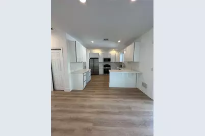 7807 Shore Road, Port Washington, NY 11050 - Photo 7