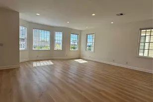 7807 Shore Rd, Port Washington, NY 11050 - Photo 5