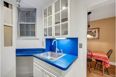 208 Centre Avenue #2A, New Rochelle, NY 10805 - Photo 17