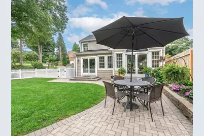 30 Waverly Street, Glen Head, NY 11545 - Photo 5