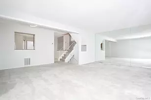 161 Treetop Cir, Nanuet, NY 10954 - Photo 7