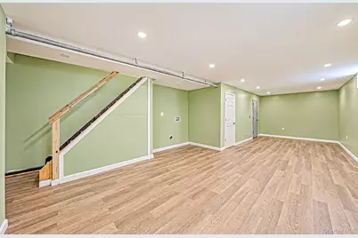 1313 Remsen Avenue, Brooklyn, NY 11236 - Photo 21
