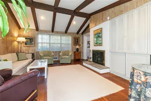 16 Birch Hill Rd, Great Neck, NY 11020 - Photo 11