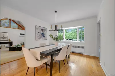 3 South Court, Port Washington, NY 11050 - Photo 11