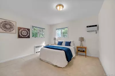 3 South Court, Port Washington, NY 11050 - Photo 17