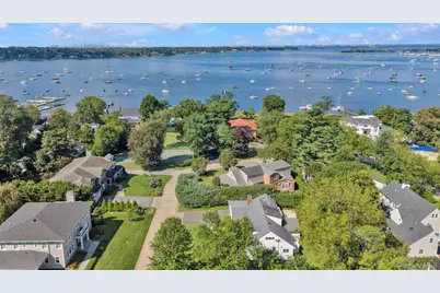 3 South Court, Port Washington, NY 11050 - Photo 3