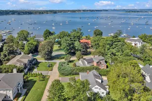 3 South Ct, Port Washington, NY 11050 - Photo 3
