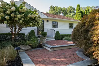 10 Magenta Lane, East Northport, NY 11731 - Photo 3