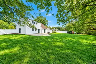 17 Fenwick Ave, Farmingville, NY 11738 - Photo 35