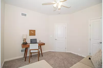 312 Ashley Court Avenue, North Babylon, NY 11703 - Photo 9