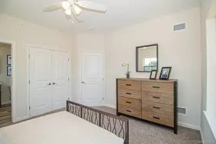 312 Ashley Ct Ave, North Babylon, NY 11703 - Photo 5