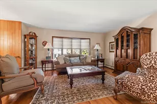 196 Von Huenfeld St, Massapequa Park, NY 11762 - Photo 5