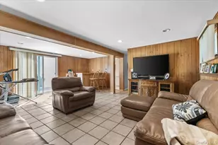 196 Von Huenfeld St, Massapequa Park, NY 11762 - Photo 23
