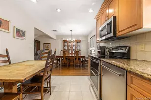 196 Von Huenfeld St, Massapequa Park, NY 11762 - Photo 19