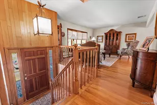 196 Von Huenfeld St, Massapequa Park, NY 11762 - Photo 3