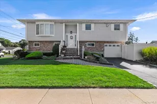 196 Von Huenfeld St, Massapequa Park, NY 11762 - Photo 33