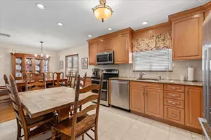 196 Von Huenfeld St, Massapequa Park, NY 11762 - Photo 13