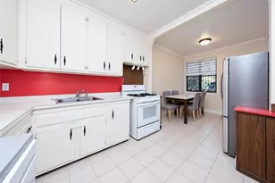 2345 E 26th St, Brooklyn, NY 11229 - Photo 11