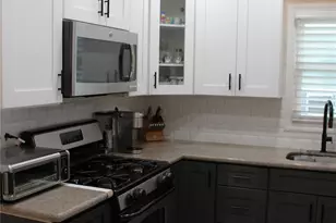 200-20 104th Ave, Saint Albans, NY 11412 - Photo 21