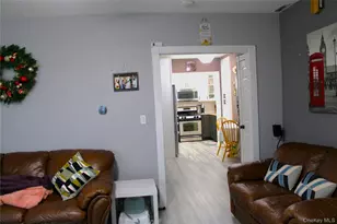 200-20 104th Ave, Saint Albans, NY 11412 - Photo 15