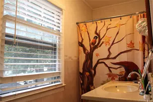 200-20 104th Ave, Saint Albans, NY 11412 - Photo 37