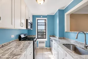 285 E 35th St, Brooklyn, NY 11203 - Photo 3