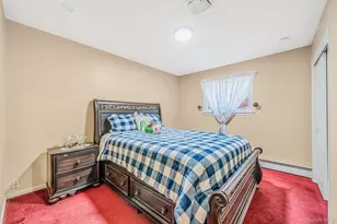 201 Overton St, Deer Park, NY 11729 - Photo 9