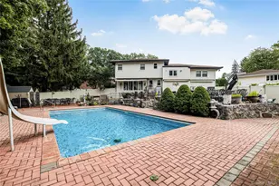 43 Nimitz Pl, Yonkers, NY 10710 - Photo 7