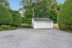 432 W Main St, Huntington, NY 11743 - Photo 25