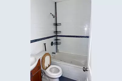 190-60 111th Avenue, Jamaica, NY 11412 - Photo 15