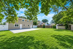118 Boyle Rd, Selden, NY 11784 - Photo 5