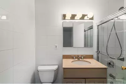 1301 Michael Court #1623, Bayside, NY 11360 - Photo 15