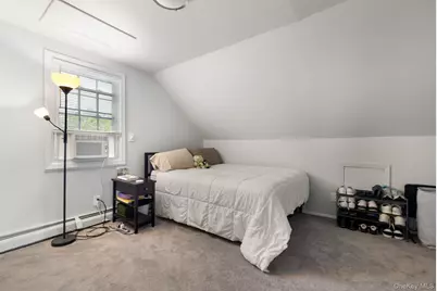 144 Nassau Avenue, West Babylon, NY 11704 - Photo 23