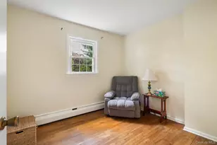 144 Nassau Ave, West Babylon, NY 11704 - Photo 11