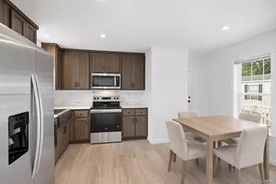 155 Metzger #53, Red Hook, NY 12571 - Photo 3